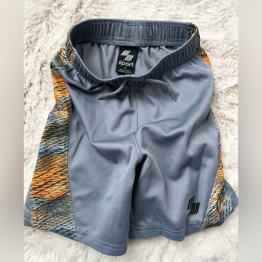Children’s Place.  Boys 4 active shorts.